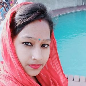 Meet your Posher, Varsha